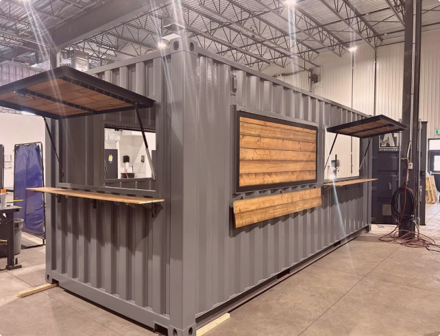 Atelier Expert SES — fabrication d'un conteneur commercial sur mesure à Lévis